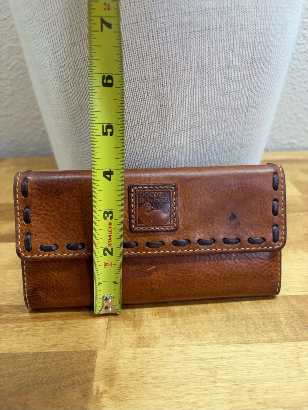 Dooney & Bourke Florentine Leather Whipstitch Continental Clutch Wallet Tan - Picture 6 of 10